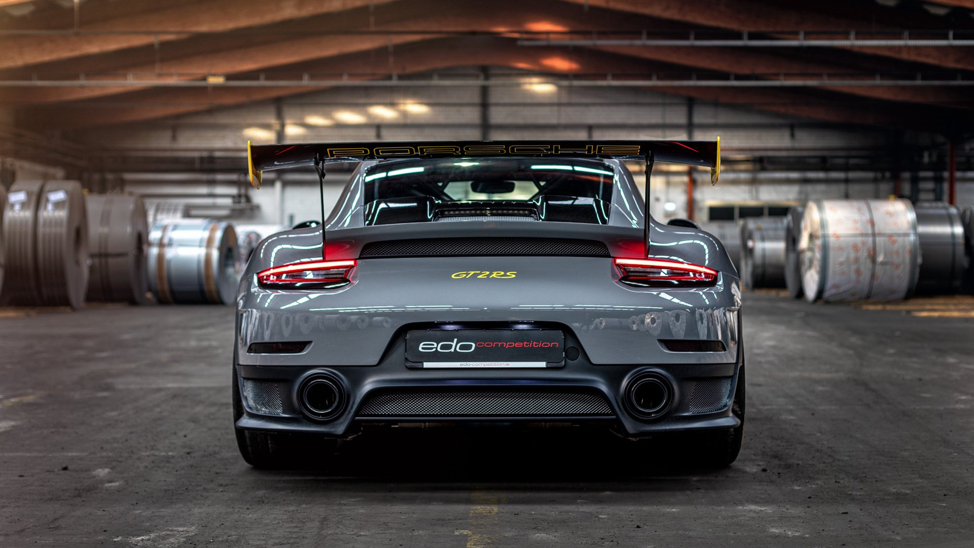 科斯用坚韧精神征服赛场挑战