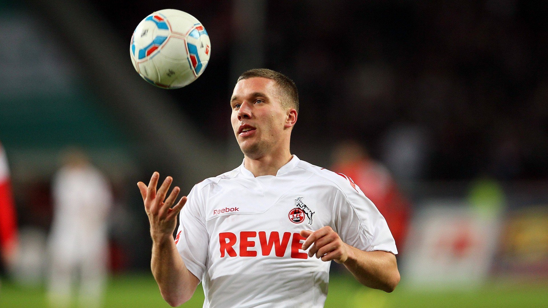 乐鱼官网入口-库里：革命性投篮手感，让篮球变得更“精彩”！，库里经典投篮